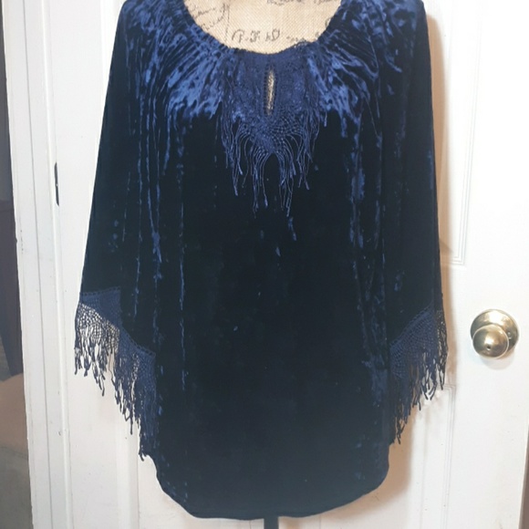 Blouse - Picture 7 of 8